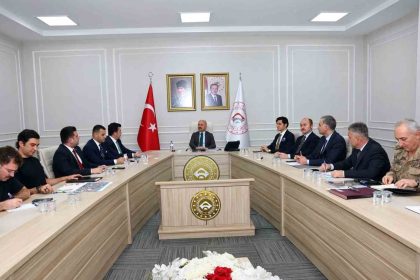 cumhurbaskani-erdoganin-adiyaman-ziyareti-oncesi-guvenlik-toplantisi-yapildi