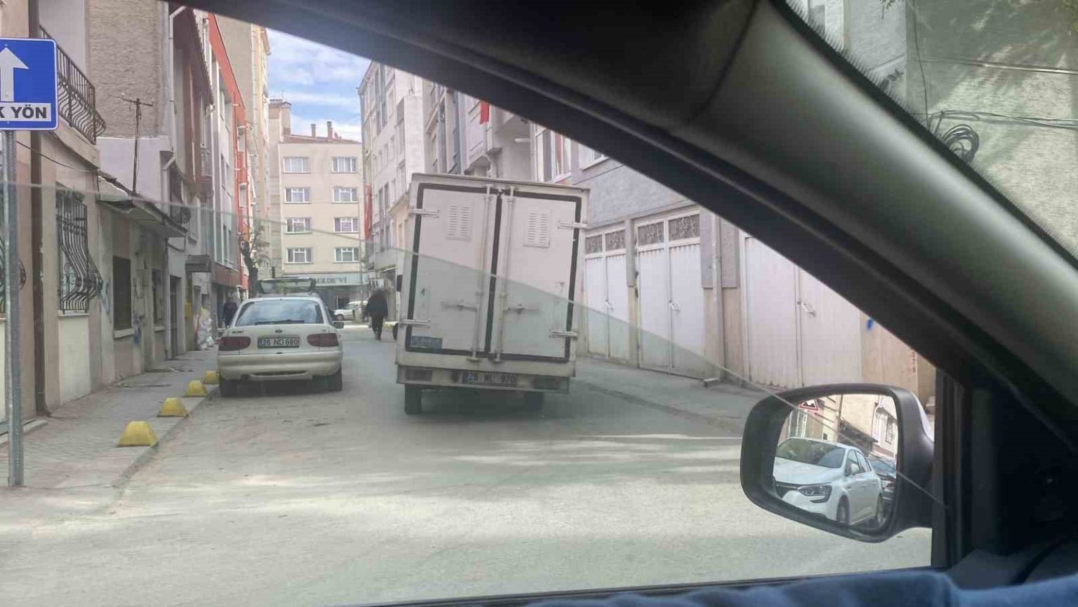 devrilecekmis-gibi-gozuken-kamyon-tedirginlik-olusturdu