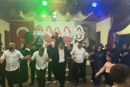 egirdir-belediye-baskani-ozerin-halay-paylasimi-sosyal-medyada-gundem-oldu