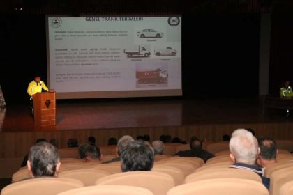 eskisehirde-fahri-trafik-mufettisleri-ile-toplanti-yapildi