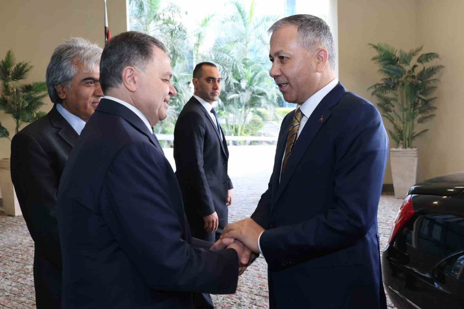 icisleri-bakani-yerlikaya-misirda