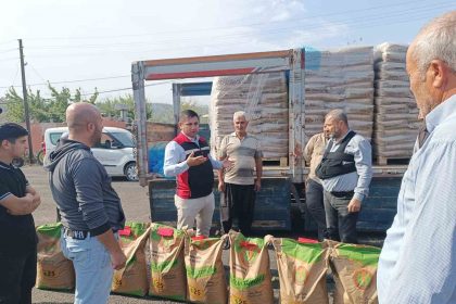 imamoglunda-yangindan-etkilenen-ureticilere-bugday-tohumu-destegi