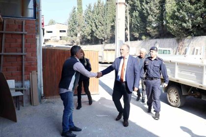 kaymakam-ilhan-sanayi-esnafinin-sorunlarini-dinledi