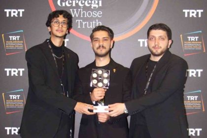 kbu-ogrencilerinin-cam-adami-trt-belgesel-yarismasinda-odul-kazandi