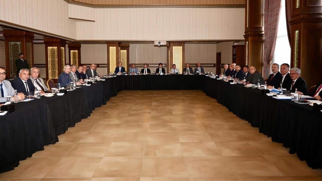 mersinde-ilce-milli-egitim-mudurleri-kurulu-toplantisi-yapildi