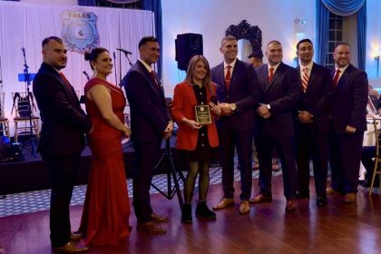 new-yorkta-turk-amerikan-kolluk-kuvvetlerinden-ihaya-odul