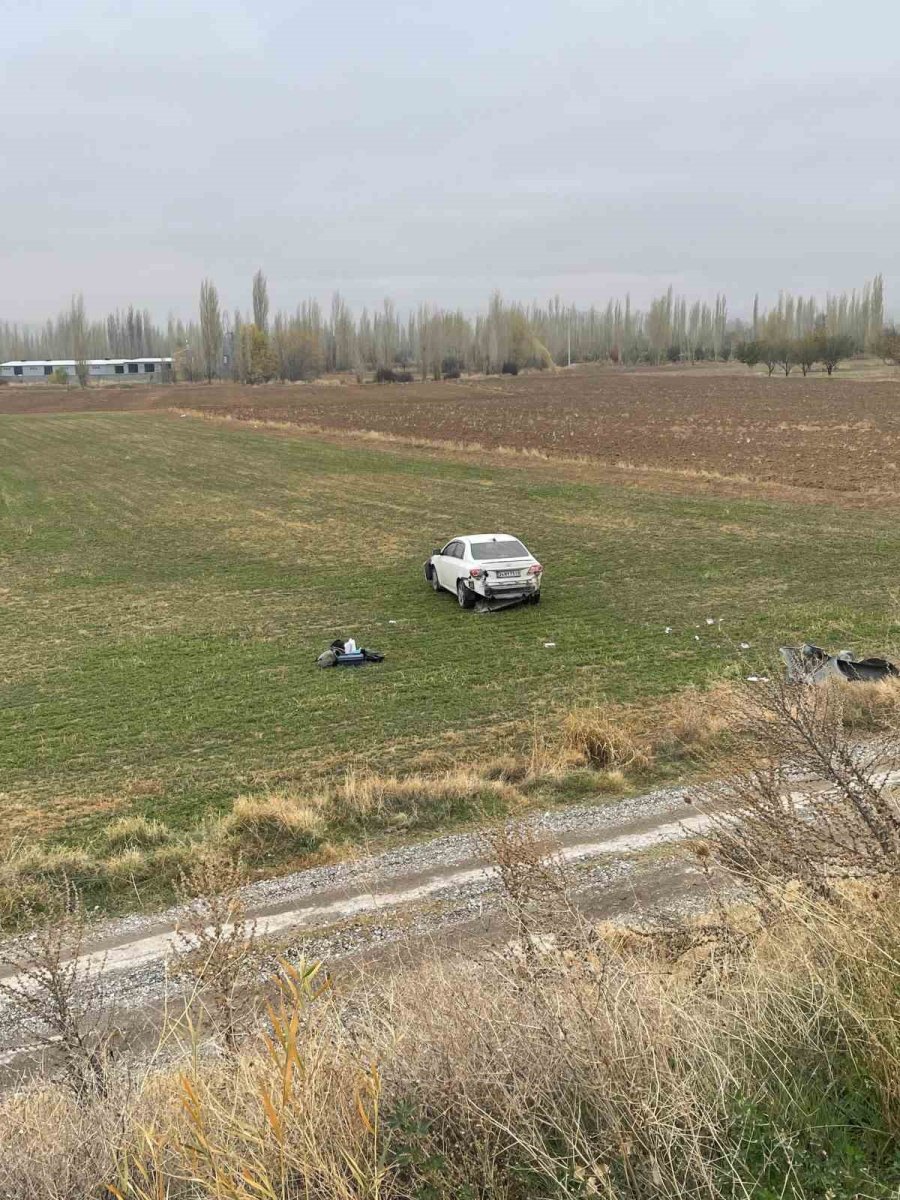 sarampole-giren-otomobil-surucusu-yaralandi