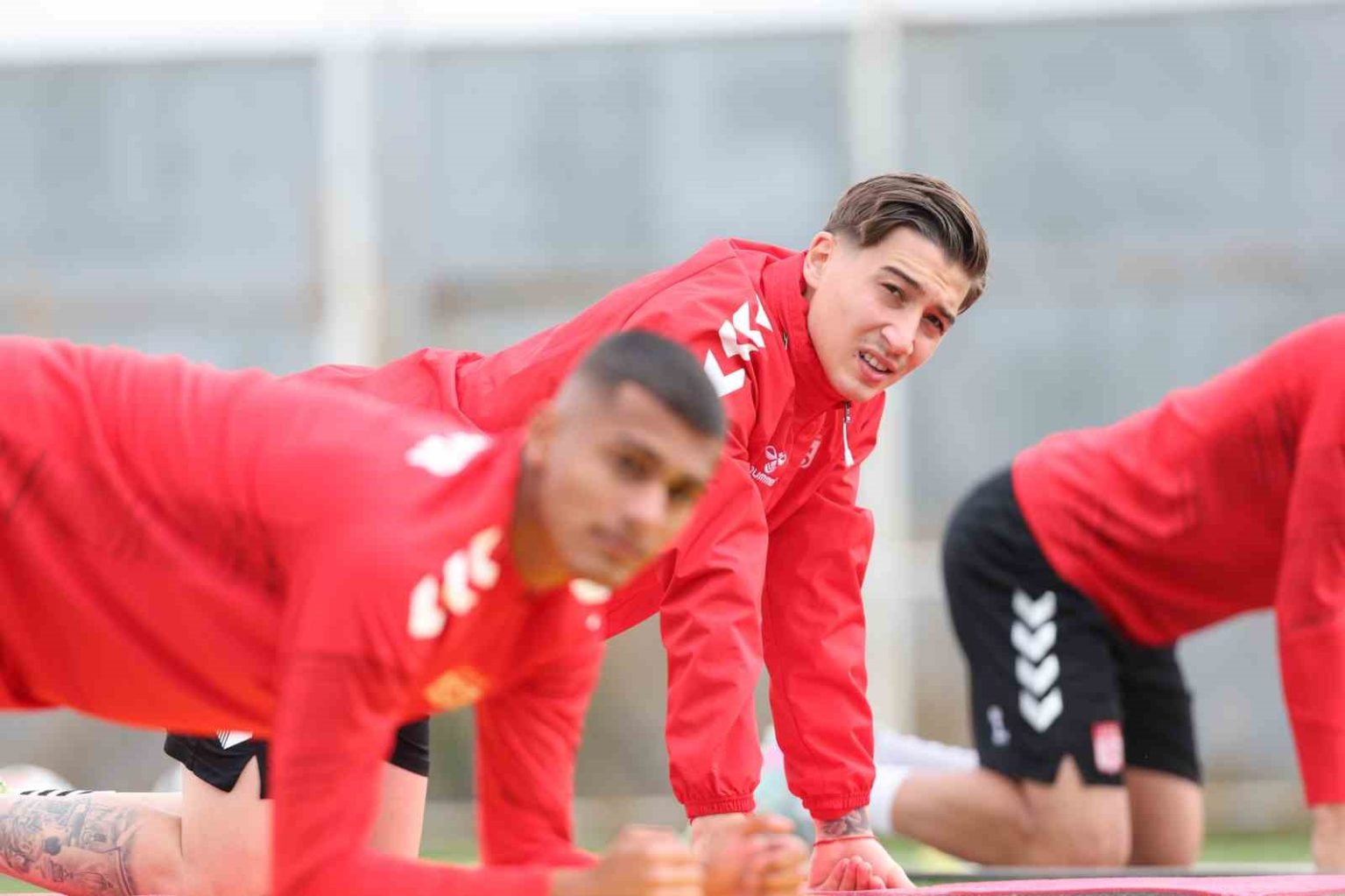 sivassporda-esenler-erokspor-maci-hazirliklari-suruyor