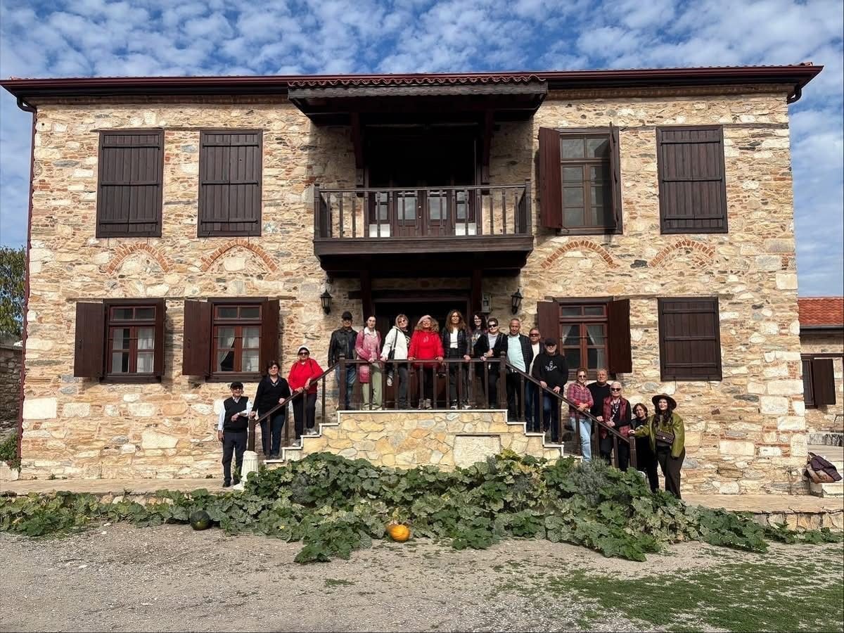 stratonikeia-antik-kenti-sanatseverleri-agirladi