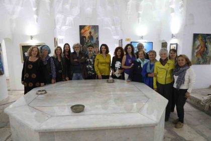 uluslararasi-ekim-gecidi-muglada-sanatseverlerle-bulustu