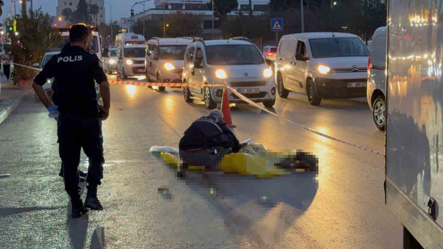 yolun-karsisina-gecerken-kamyonun-carptigi-yasli-adam-oldu