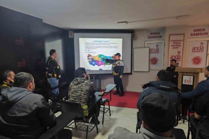 afetlerde-kesintisiz-haberlesme-icin-telsiz-egitimi