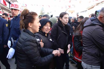 amasyali-sehidin-annesi-armaganim-gule-gule-git