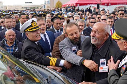 ankara-gurcistandaki-ucak-kazasinda-sehit-olan-askerlerini-ugurladi