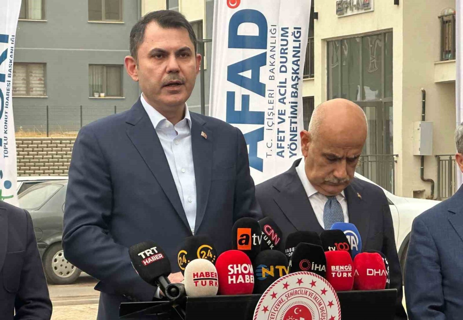 bakan-kurum-turkiye-genelinde-ise-2025-yili-sonuna-kadar-453-bin-konutun-teslimini-gerceklestirecegiz