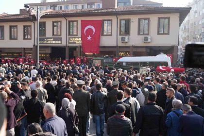 balikesir-sehit-emre-sayini-son-yolculuguna-ugurladi