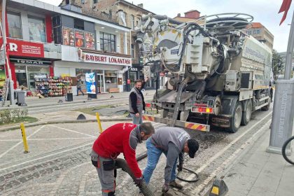 bayburtta-sehir-estetigi-ve-altyapi-icin-mesai