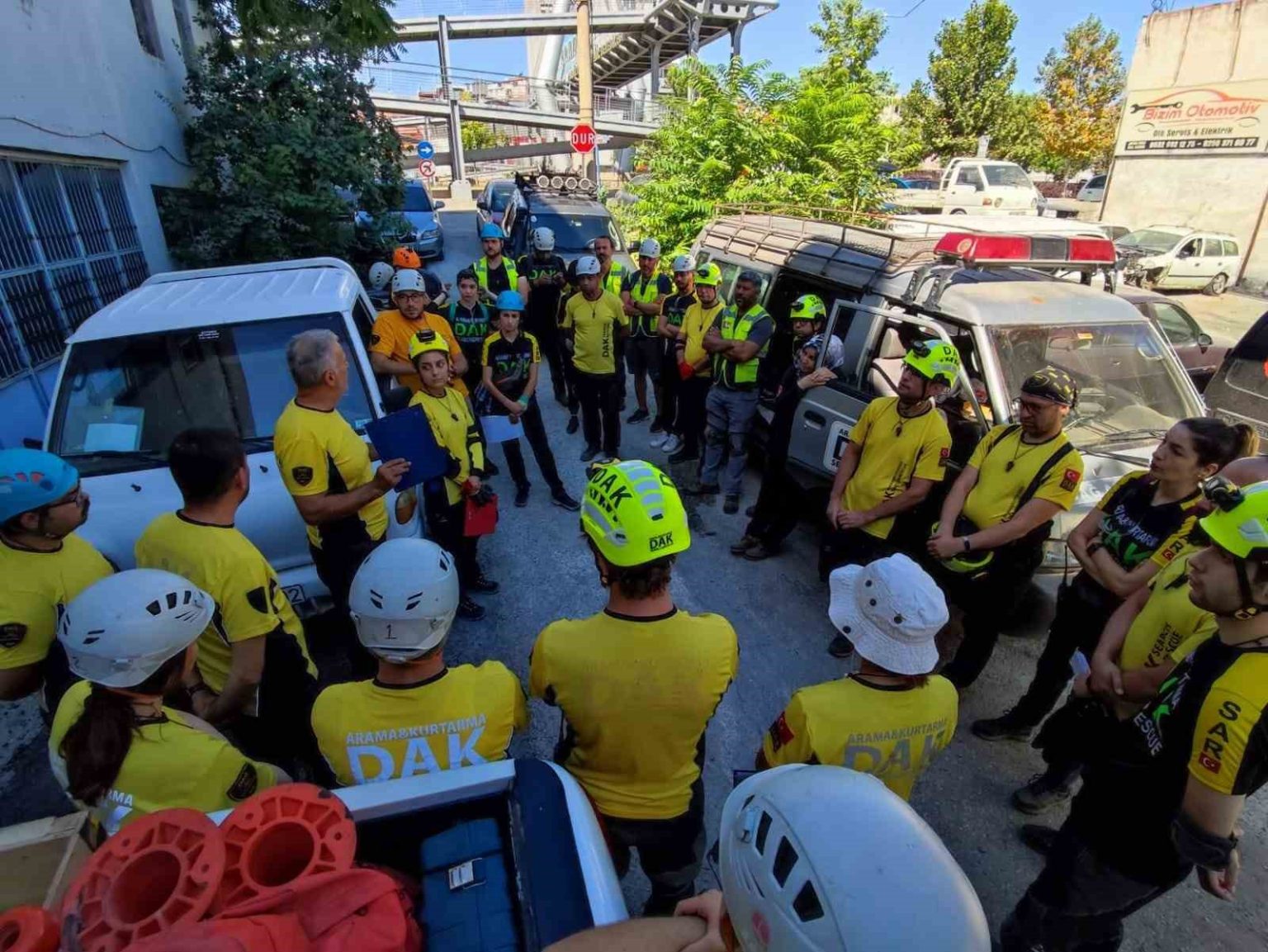 dag-arama-kurtarma-9-yildir-arama-kurtarma-operasyonlarinda-gonullu-olarak-yardimci-oluyor