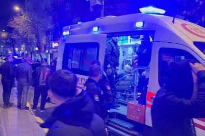 ehliyetsiz-surucu-carptigi-bekci-icin-gozyasi-doktu