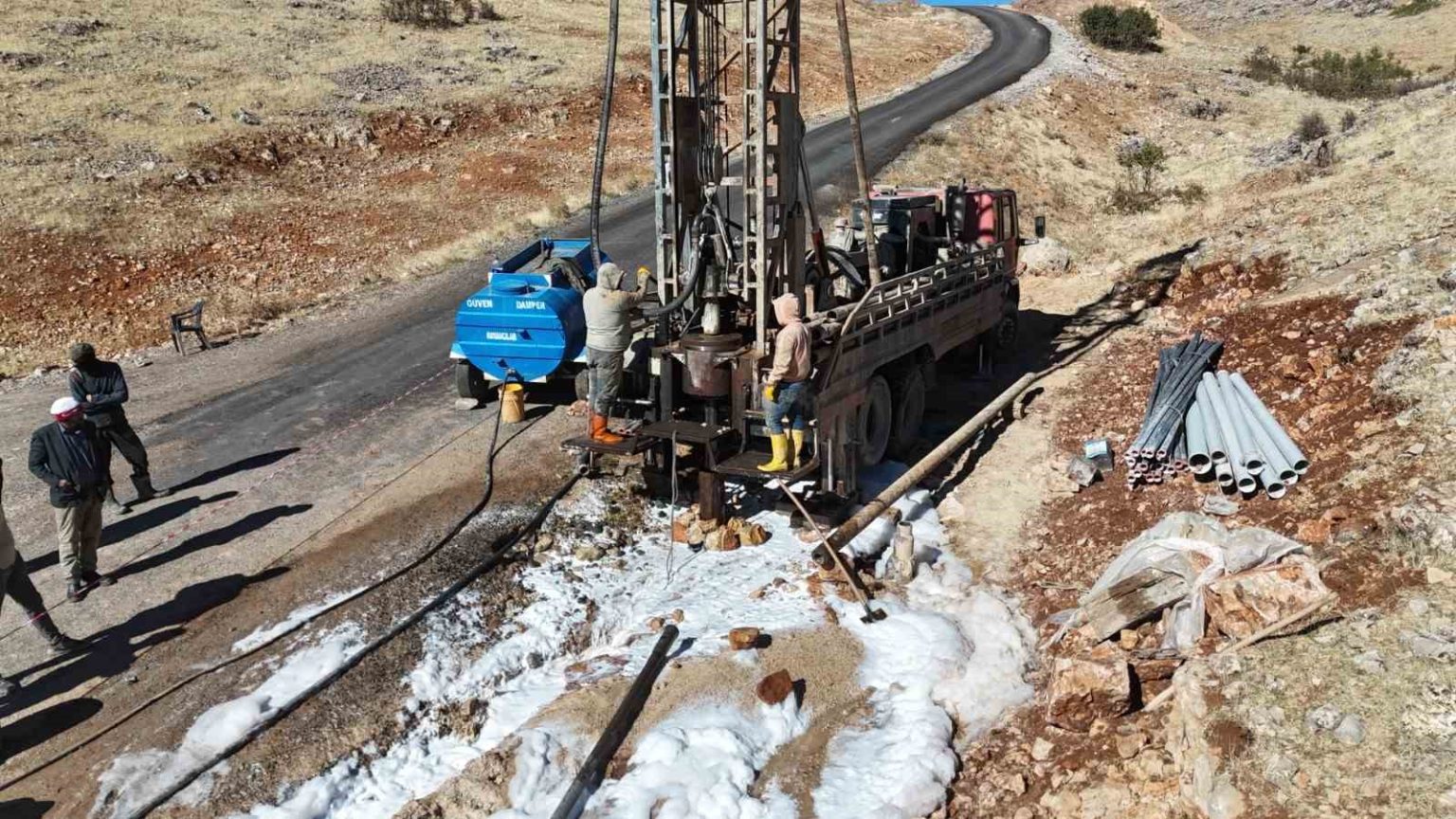 elazigin-bir-koyunde-daha-su-hasreti-sona-erdi