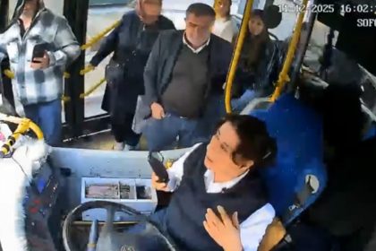 ispartada-yol-verme-tartismasi-kadin-halk-otobusu-soforune-kabus-yasatti