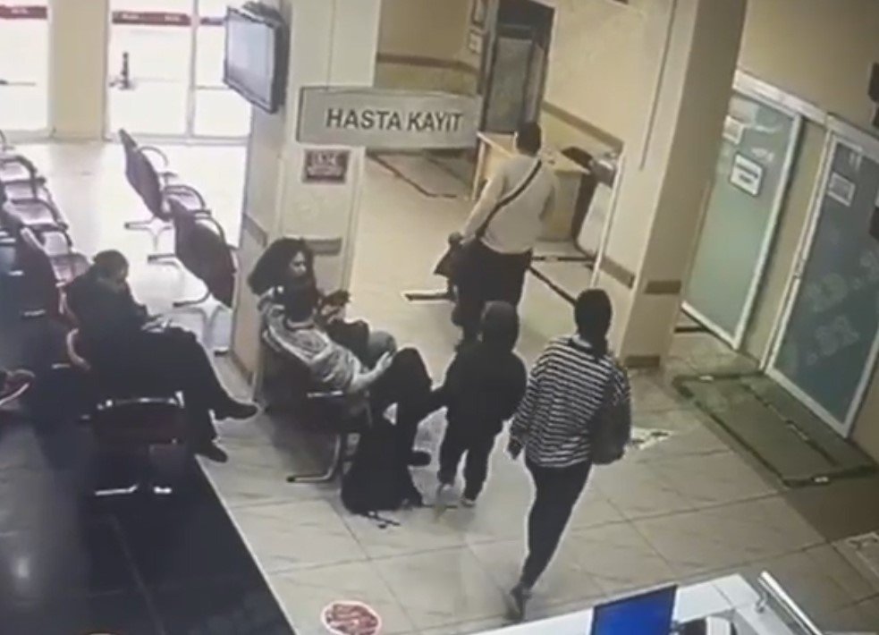 istanbulda-gidadan-zehirlenen-ailenin-hastanedeki-goruntuleri-ortaya-cikti