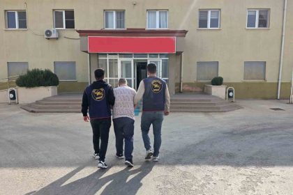 kesinlesmis-31-yil-cezayla-aranan-uyusturucu-taciri-yakalandi