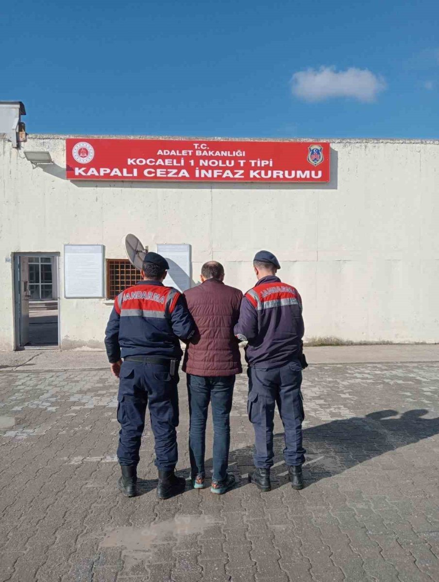 kocaelide-fetoden-6-yil-3-ay-hapis-cezasiyla-aranan-sahis-yakalandi