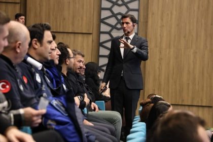 kutahya-belediyesinden-personeline-etkili-iletisim-davranis-bicimleri-egitimi