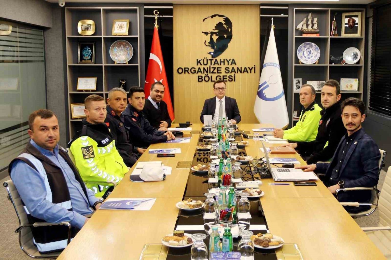 kutahya-osbde-baglanti-yolu-degerlendirme-toplantisi