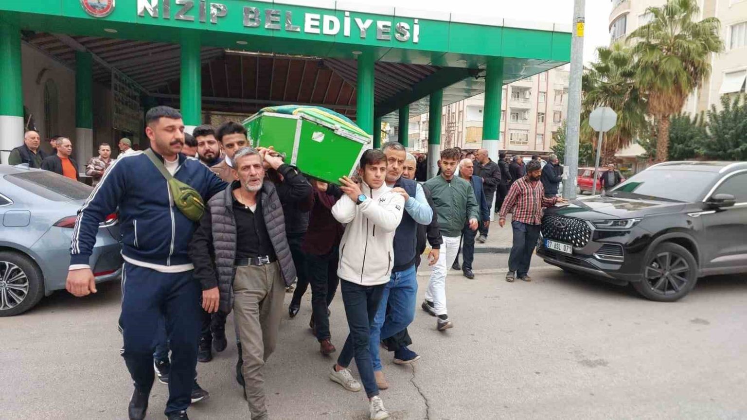 motosiklet-kazasinda-hayatini-kaybeden-genc-memleketinde-defnedildi