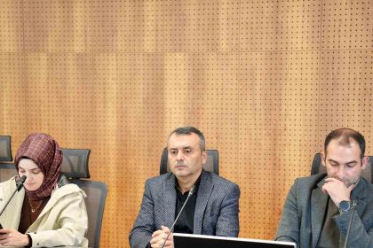 saude-yeni-egitim-modeli-tartisildi