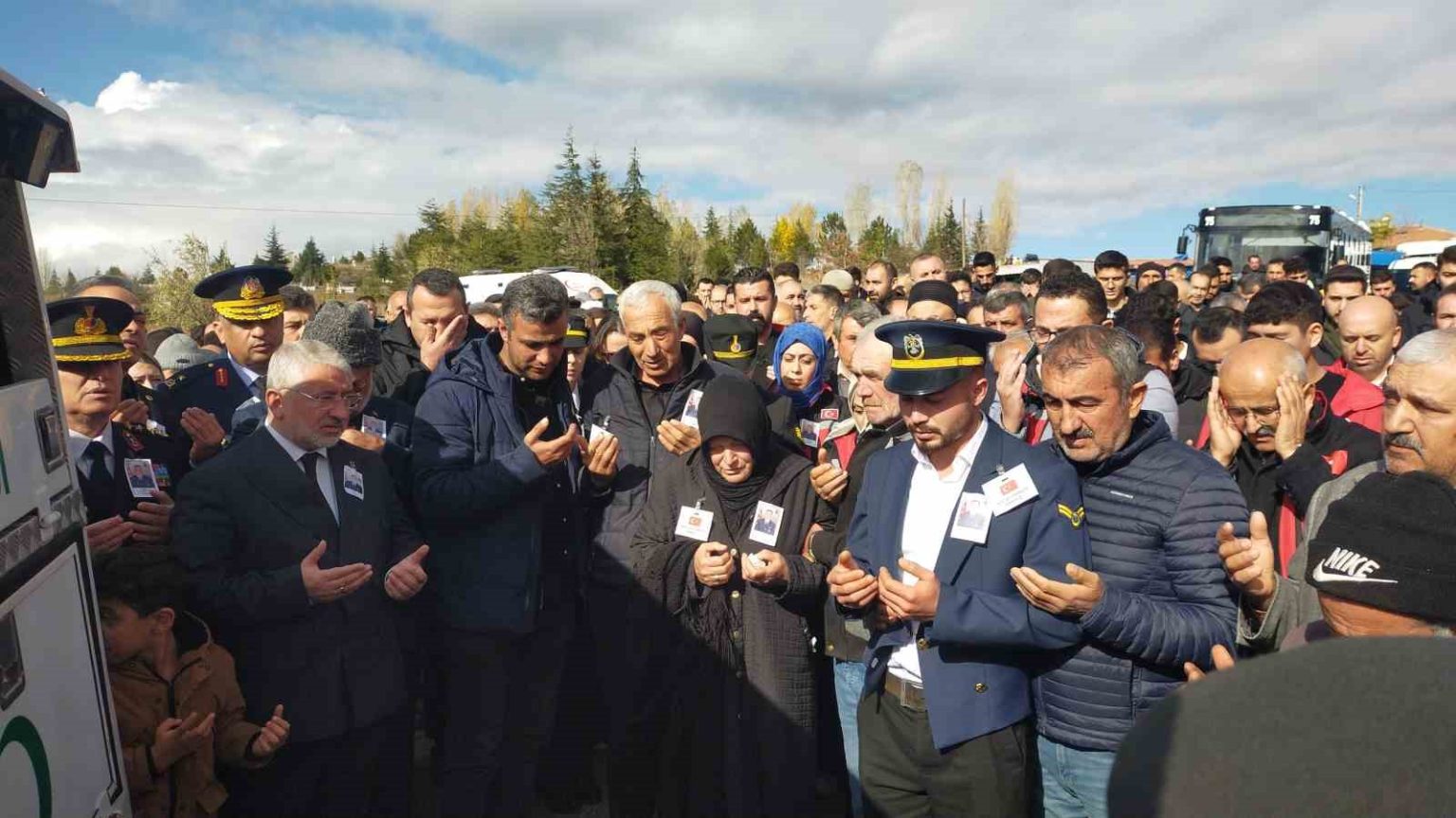 sehit-astsubay-icin-baba-ocagindan-helallik-alindi