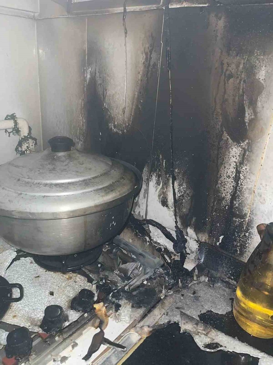 siirtte-korkutan-yangin