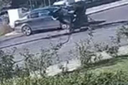 tekirdagda-motosiklet-lokantanin-bahcesine-daldi-o-anlar-kamerada