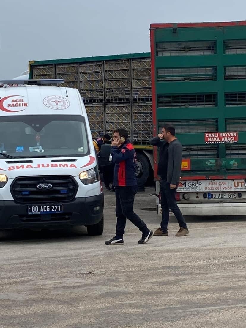 tirin-altinda-kalan-yasli-adam-hayatini-kaybetti