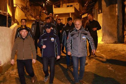 tokat-belediye-baskani-yazicioglunun-mesaisi-gece-yarisi-da-devam-ediyor