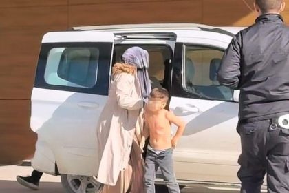 uzerine-kaynar-su-devrilen-cocuk-yaralandi