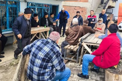 yigilcada-ziraat-muhendisleri-sahada