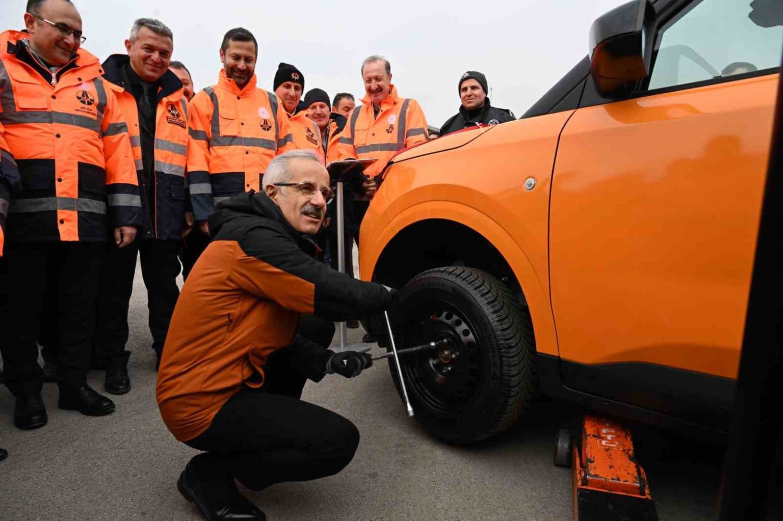 zorunlu-kis-lastigi-uygulamasi-yarin-basliyor