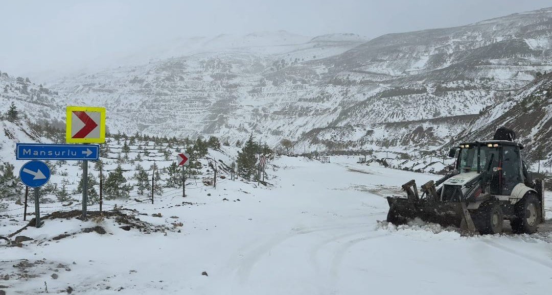 adananin-yuksek-kesimlerinde-kar-yagisi-etkili-oldu