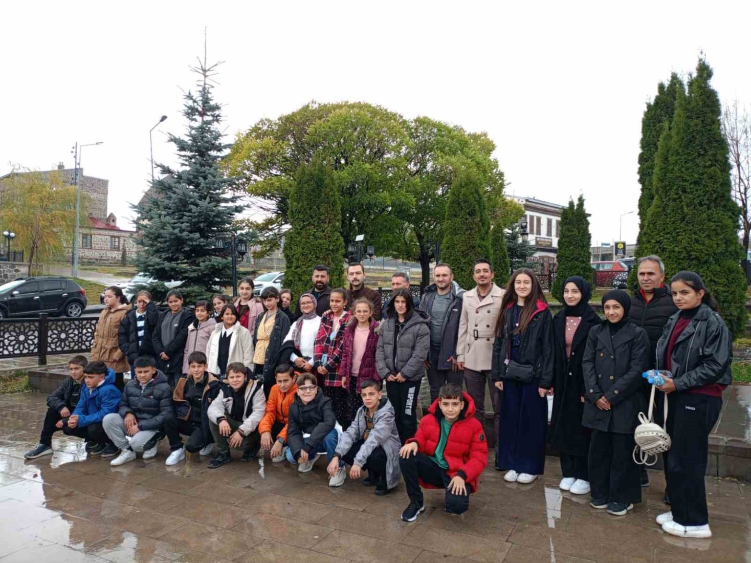 askaleli-ogrencilerden-erzurum-gezisi-tarih-ve-kulturle-dolu-bir-gun