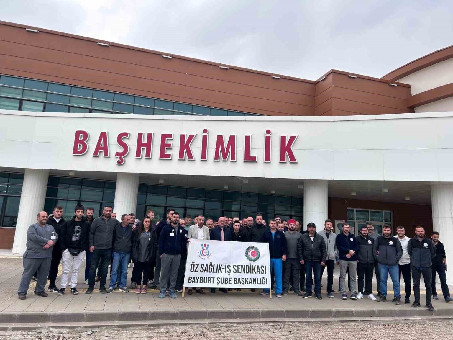 bayburt-devlet-hastanesinde-temizlik-gorevlisine-siddet-iddiasi