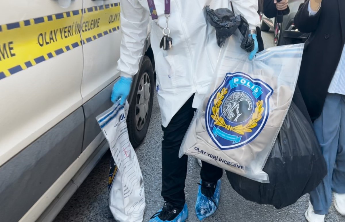 bocek-ailesinin-kaldigi-fatihteki-otelde-yeni-gelisme-odadaki-esyalari-incelemeye-goturuldu