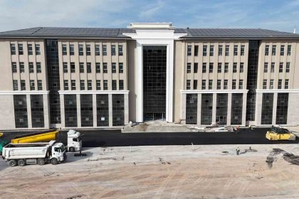 buyuksehirden-2-milyon-tllik-asfalt-yatirimi