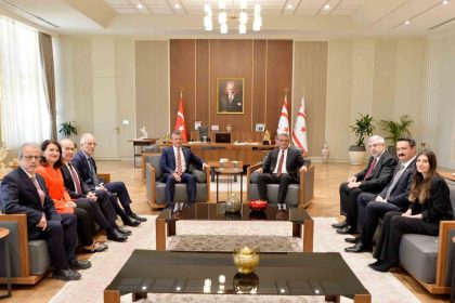 chp-genel-baskani-ozel-kktc-cumhurbaskani-erhurmani-ziyaret-etti