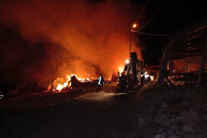 corumda-alevlere-teslim-olan-ev-samanlik-ve-balyalar-kule-dondu