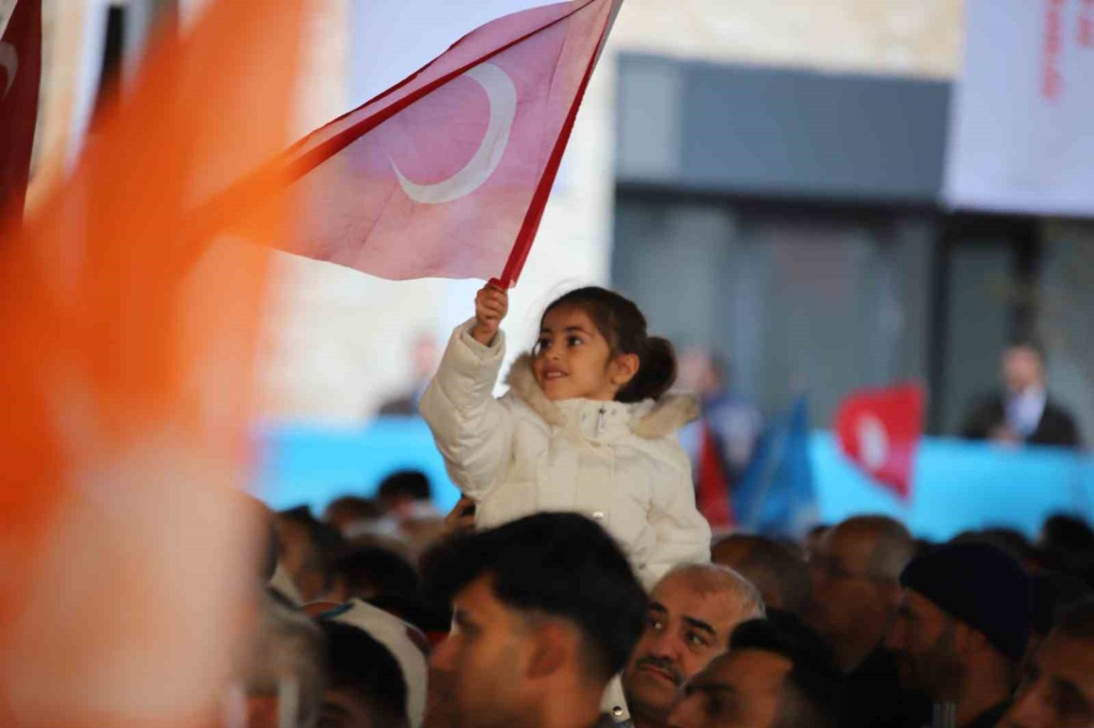 cumhurbaskani-erdogan-350-bin-178-bagimsiz-bolumun-anahtarlarini-hak-sahibi-kardeslerimize-takdim-etmis-oluyoruz