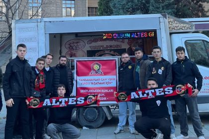 eskisehirspor-taraftari-sehitler-icin-lokma-hayri-duzenledi