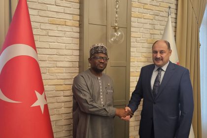 gana-buyukelcisi-nasiru-deenden-ilk-resmi-ziyaret-sanliurfaya